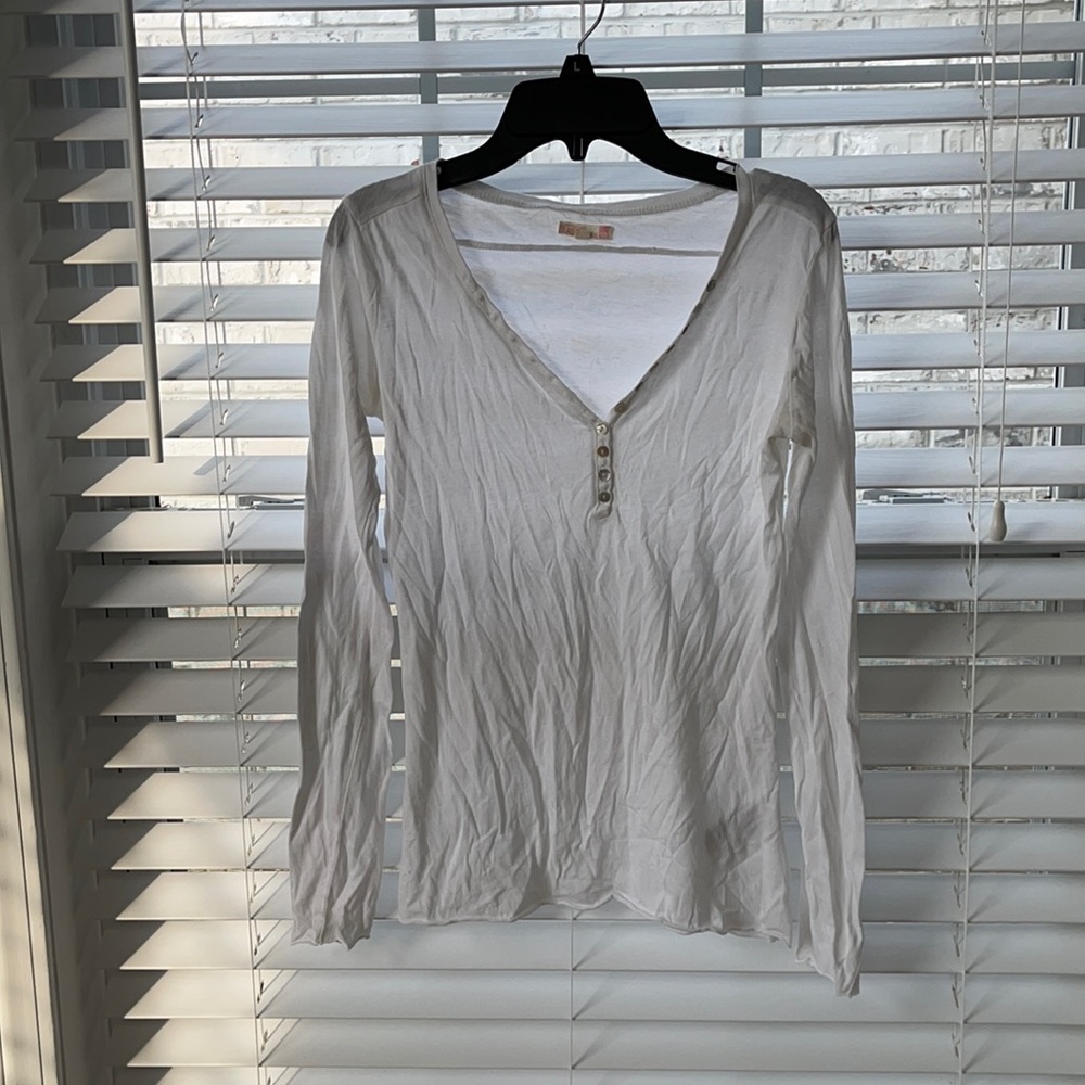Long sleeve shirt